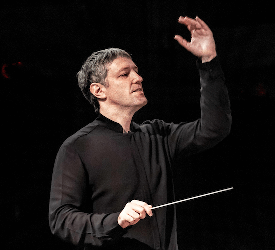 Yaniv Dinur, conducting