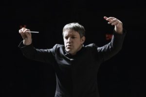 Yaniv conducting