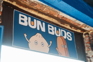 Bun Buds Sign
