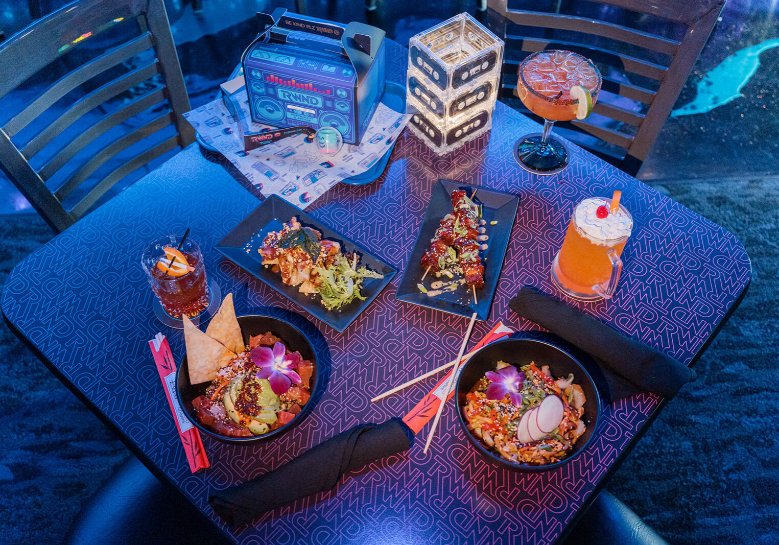 Food and drinks on the table at RWND
